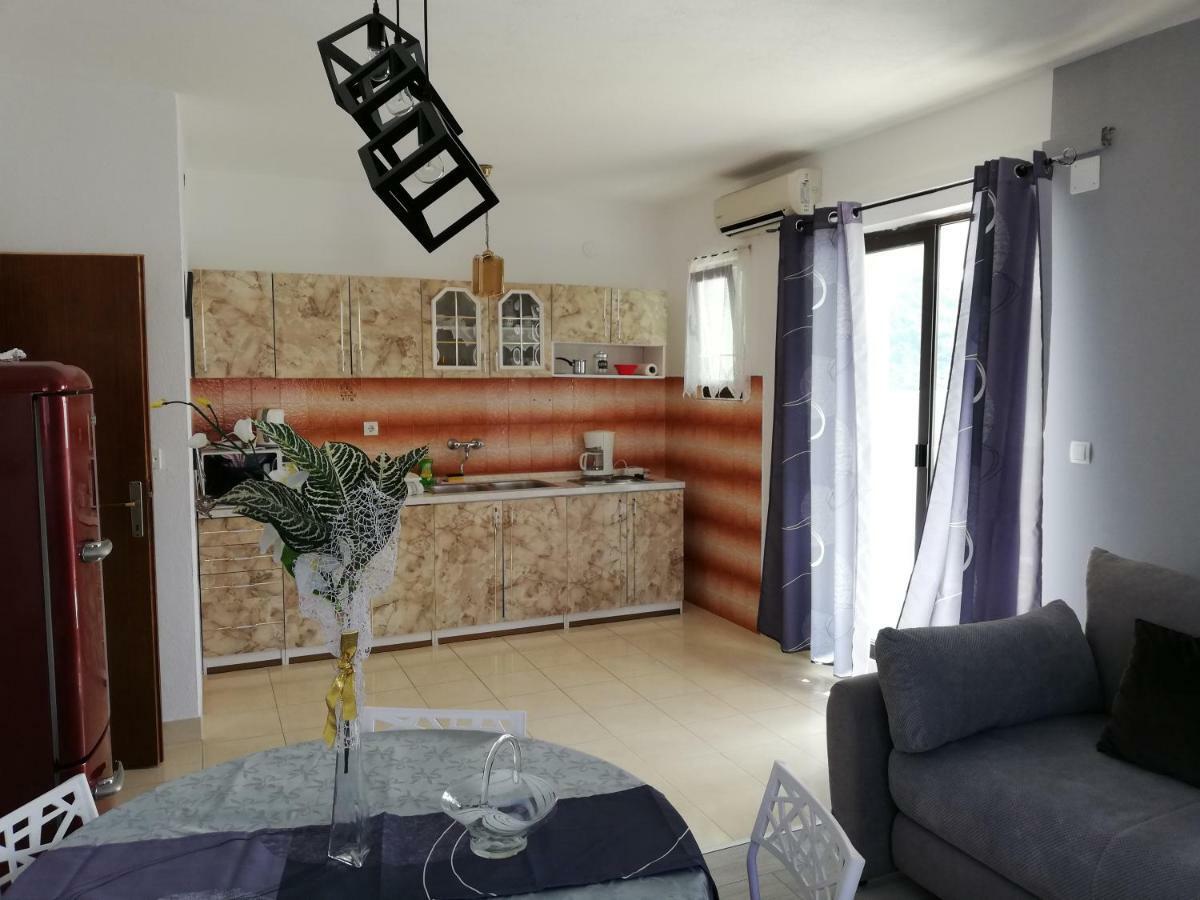 Apartment Stojan A1 Marina Exterior foto